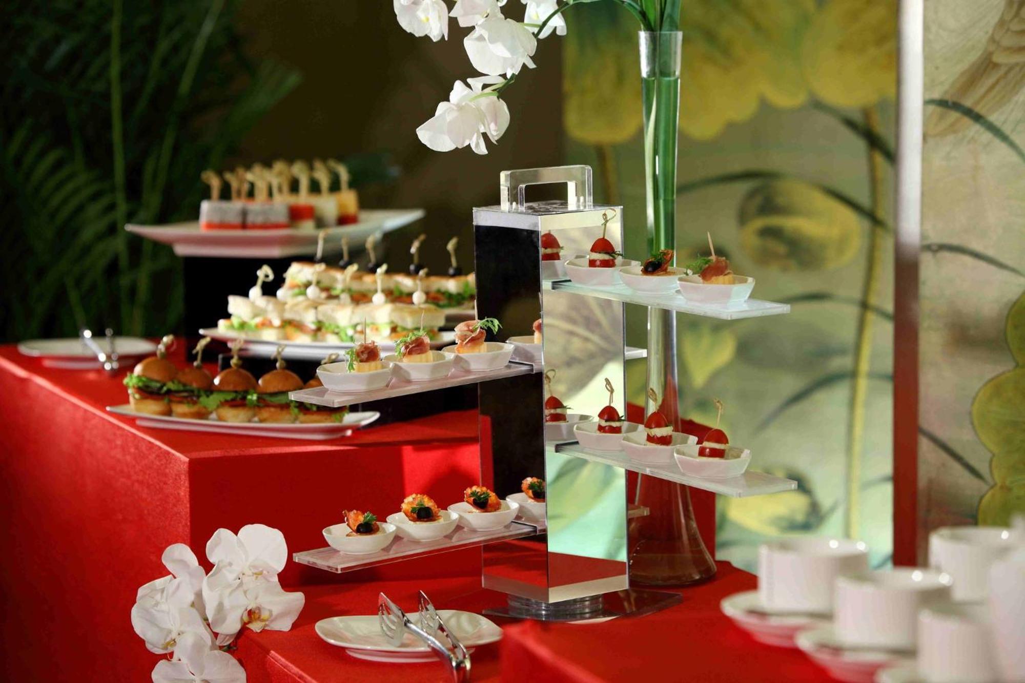 Holiday Inn Chengdu Century City-Westtower Екстер'єр фото
