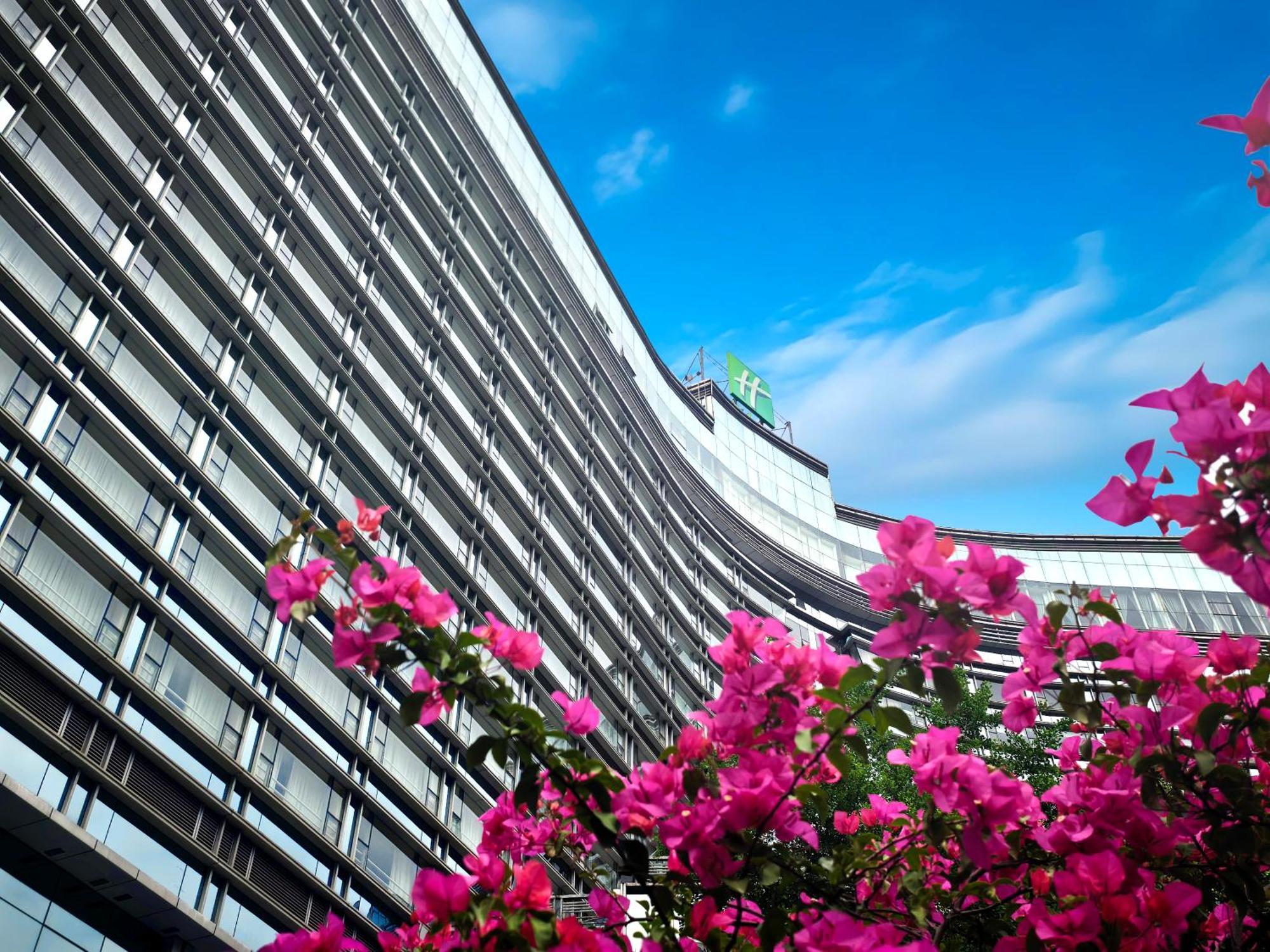 Holiday Inn Chengdu Century City-Westtower Екстер'єр фото