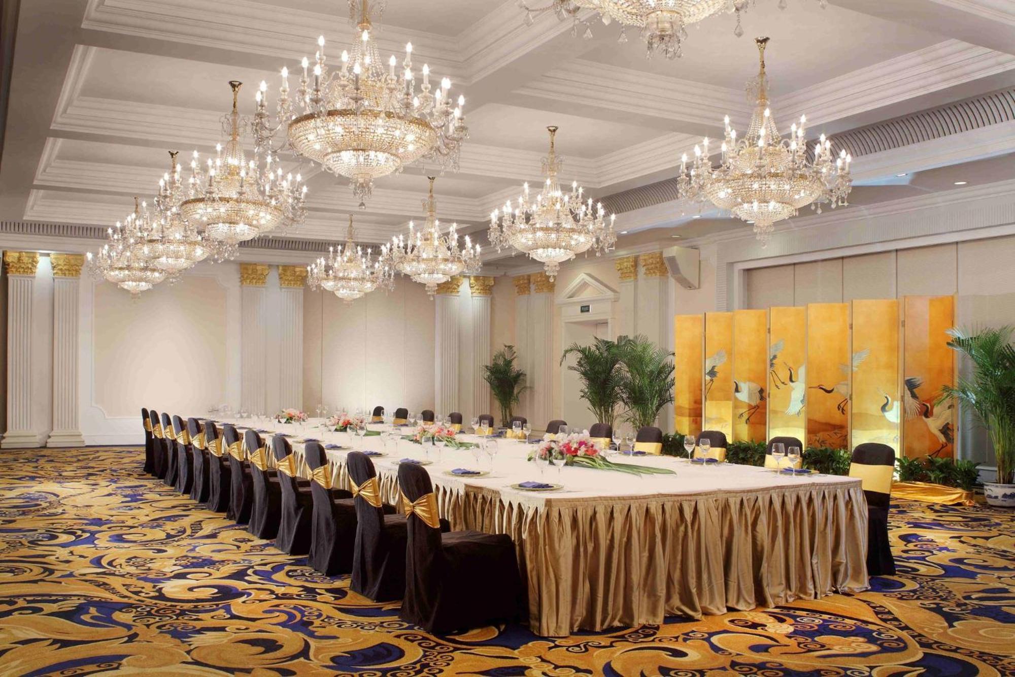 Holiday Inn Chengdu Century City-Westtower Екстер'єр фото
